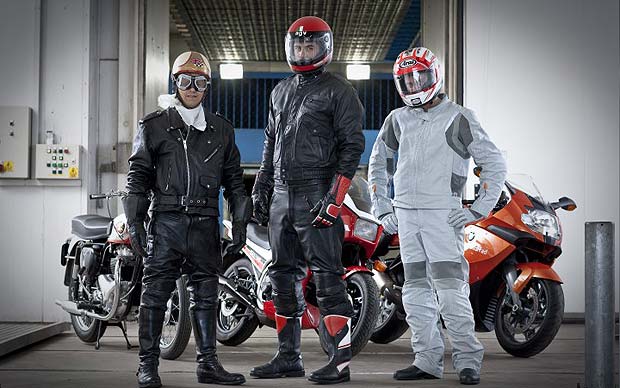 Ahorrar al viajar lejos en moto