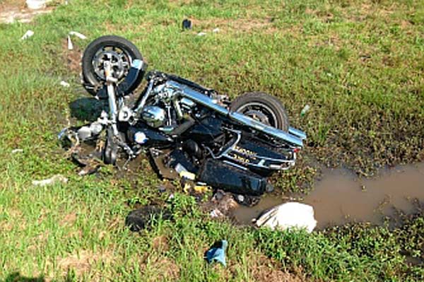 Honda-VTX1300-Roland-Howard-Goff-accident