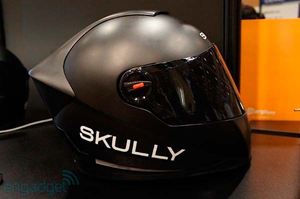 El casco inteligente Skully