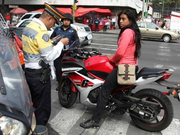 Motivos de multas en moto