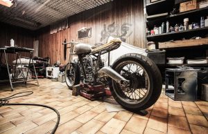 Ajuste de suspensión de la moto