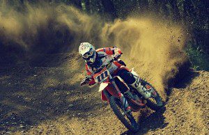 ¿Cómo enfrentar los accidentes en moto?